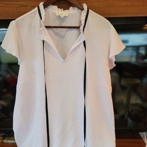 Love J Blouse  - Picture 1 of 2